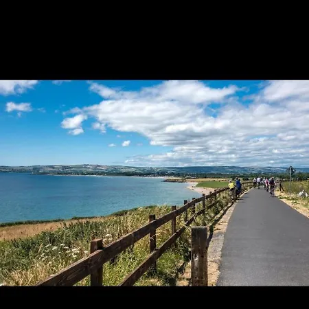 Catherines Place By The Sea *